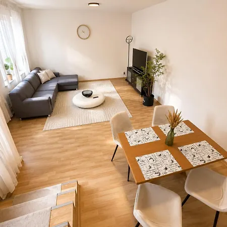 Apartamento Stilvolle Altbauwohnung In Zentraler Lage Mit 2 Zimmern